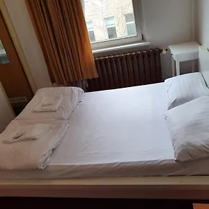 Maerkischer Hof 3*, Berlin Niemcy