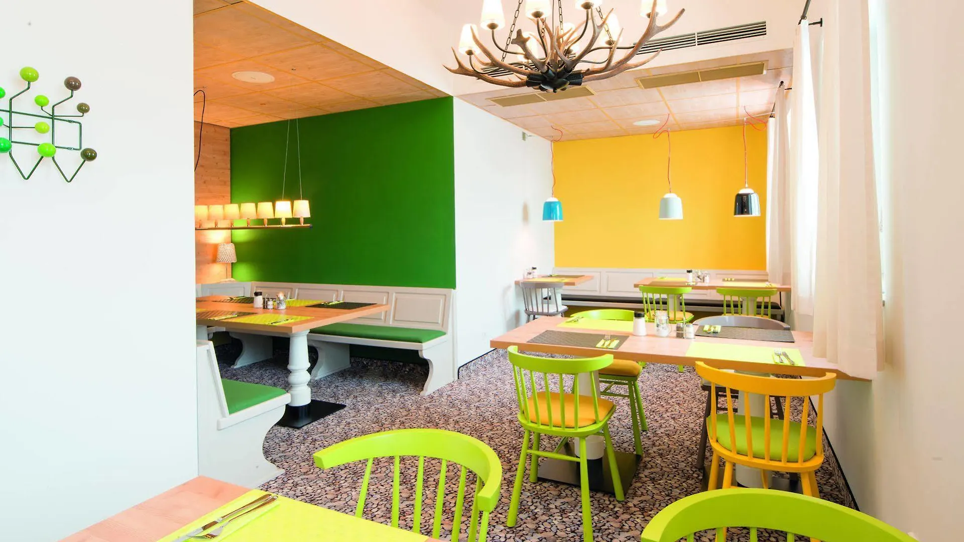 ***  Hey Lou Hotel Piding Germania